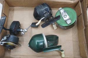 lot 155 image: Vintage Fishing Reels (4ct)