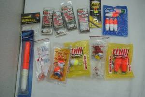 lot 157 image: Bobbers & Bucktail Jigs-unopened
