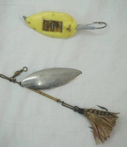 lot 182 image: 2 Vintage Fishing Lures 4 Brothers & Norman