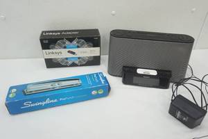 lot 227 image: Sony iPod Docking Station, Wireless USB Adaptor & 3-hole punch