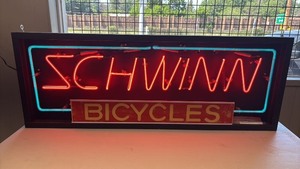 lot 1 image: Schwinn Bicycles Vintage Neon Sign