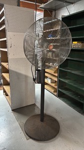 lot 125 image: Vintage Diehl Industrial Floor Fan on Adjustable Stand