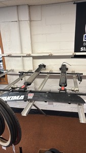 lot 131 image: Yakima Bicycle Roof Rack System with Accessories