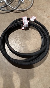 lot 158 image: Set of 4 Kenda Kwest 700x38 Bicycle Tires