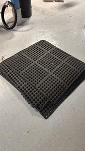 lot 196 image: Set of 8 Heavy-Duty Rubber Floor Mats