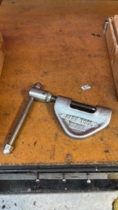 lot 205 image: Park Tool Cotter Pin Remover