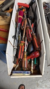 lot 232 image: Collection of Assorted Screwdrivers and Hand Tools