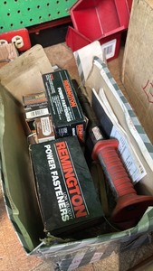lot 236 image: Remington Power Fasteners Kit with Powder Actuated Tool