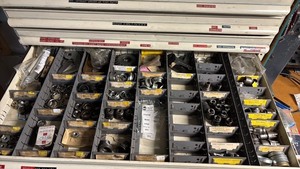lot 601 image: Lot of Vintage Bicycle Hub Parts and Accessories -Individually Bagged