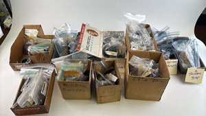 lot 674 image: Assorted Shimano and Sturmey Archer 3-Speed Hub Parts