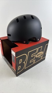lot 694 image: Bell Skateboarding and Trick Roller Skating Helmet, Size M, Matte Black