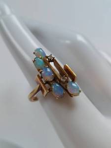 lot 9 image: 14k Gold Opal Diamond Ring Elegant Jewelry Piece