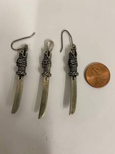lot 13S image: Sterling Silver Sword Pendant and Earrings Set