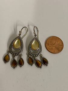 lot 15S image: Sterling Silver Teardrop Dangle Earrings