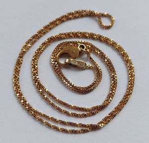 lot 15 image: 14K Gold Necklace Chain