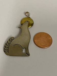 lot 39S image: Mexican 925 Sterling Silver Howling Coyote Animal Pendant