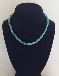 lot 130 image: 18k Gold and Apatite Bead Necklace