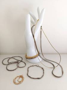 lot 135 image: Mixed Metals, Sterling Silver & Gold Vermeil Jewelry Lot