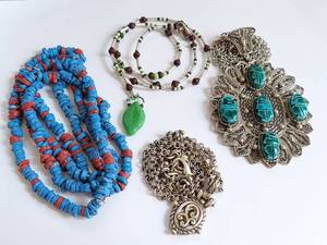 lot 137 image: Vintage Eclectic Necklace Collection