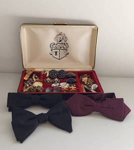 lot 138 image: Vintage Cufflinks, Tie Clips & Bow Ties Set