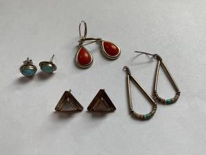 lot 174 image: Sterling Silver Vintage Earring Collection