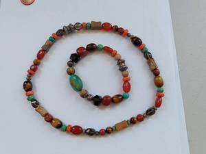 lot 197 image: Sterling Silver Native American Style Beaded Necklace & Bracelet Set