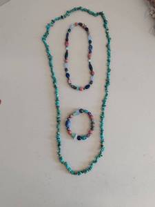 lot 207 image: Mixed Stone Beaded Necklace and Bracelet Set - Sterling Silver and Turquoise