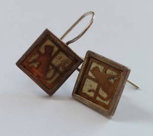 lot 44 image: Cat Window Silhouette Sterling Silver & 14K Gold Artisan Earrings
