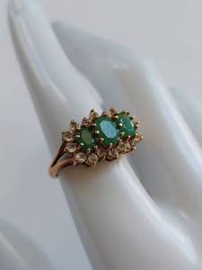 lot 48 image: T&C 10K Gold Emerald & White Beryl Ring Vintage Style, Missing Stone