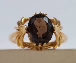 lot 54 image: 10K Gold Smoky Quartz Ring Elegant Design Gemstone