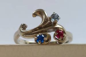lot 59 image: 14k White Gold Ring with Ruby, Sapphire & Aquamarine