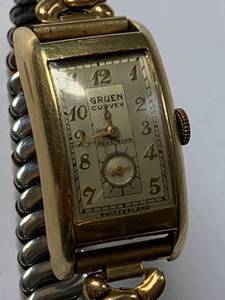 lot 84 image: Vintage 14k Gold Filled Gruen Curvex Precision Watch Swiss Made - Ticking, No Guarantee to Keep Time