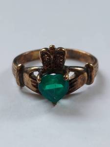 lot 104 image: Sterling Silver Claddagh Ring, Green Stone
