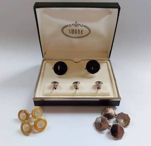 lot 110 image: Vintage Swank & 14k Gold Plated Cufflinks Set