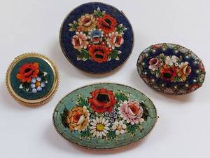 lot 115 image: Vintage Micromosaic Brooch Lot - Collectible Jewelry