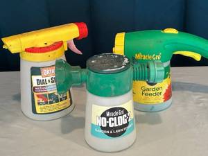 lot 50 image: Set of 3 Garden Hose End Sprayers