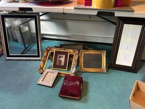 lot 203 image: Vintage Picture Frame Collection and Antique Photo Album