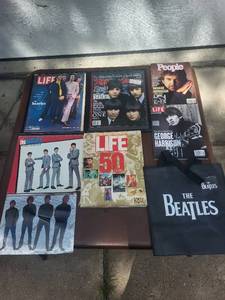 lot 67 image: Collection of Beatles Memorabilia including Magazines and Calendar