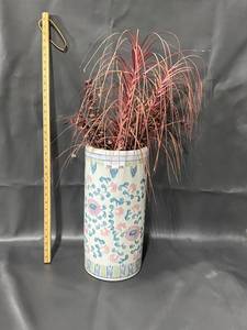 lot 22E image: Decorative Ceramic Vase with Floral Design 18