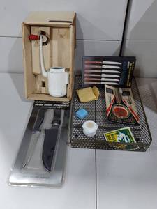 lot 90E image: Vintage Seed Spreader & Retro Kitchen Tools