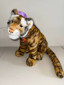 lot 19N image: Steiff Radjah Tiger Plush