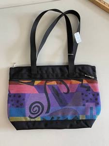 lot 42N image: GreatBags Maple Leather Co. Tote Bag - New, Abstract Design