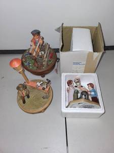 lot 55 image: Lot of 3 Vintage Music Boxes and Norman Rockwell Figurine
