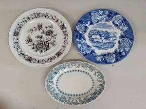 lot 17 image: Lot of 3 Antique Transferware Decorative Plates incl Rorstrand