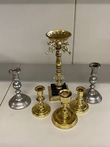 lot 121 image: Mixed Decorative Brass and Silver Candlestick Holders Set