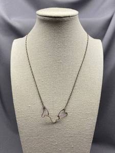 lot 7B image: Unique Sterling Silver Animal Shape Necklace
