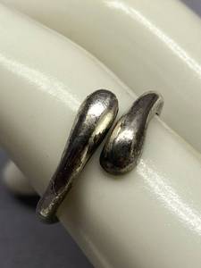 lot 31B image: 925 Sterling Silver Wrap Ring