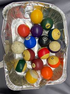 lot 45B image: Vintage Pool Ball Set