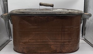 lot 6 image: Antique Copper Kettle Boiler