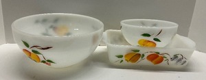 lot 50 image: Lot of 3 Vintage Fire King Anchor Hocking Milkglass Kitchenware Gay Fad pattern